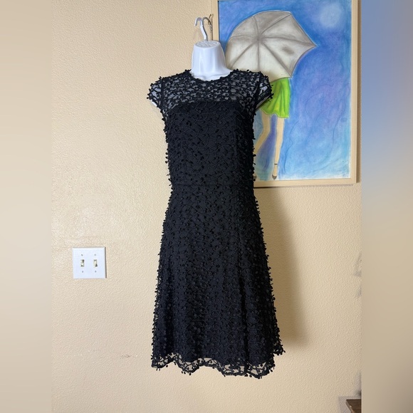 Calvin Klein Black Lace Overlay Cocktail Dress Size 10 Cap Sleeve - Picture 3 of 7